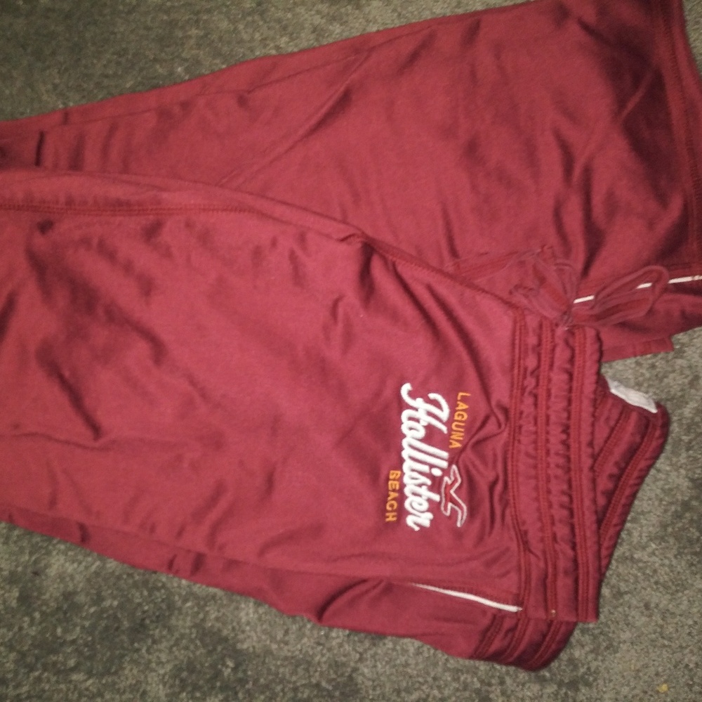 Hollister joggers